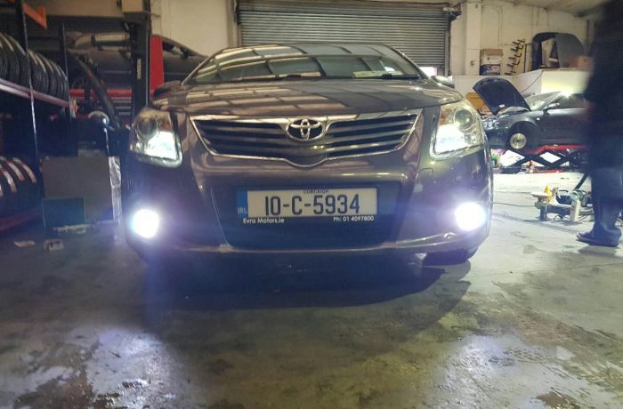 Toyota Avensis Total LED Light Installation
